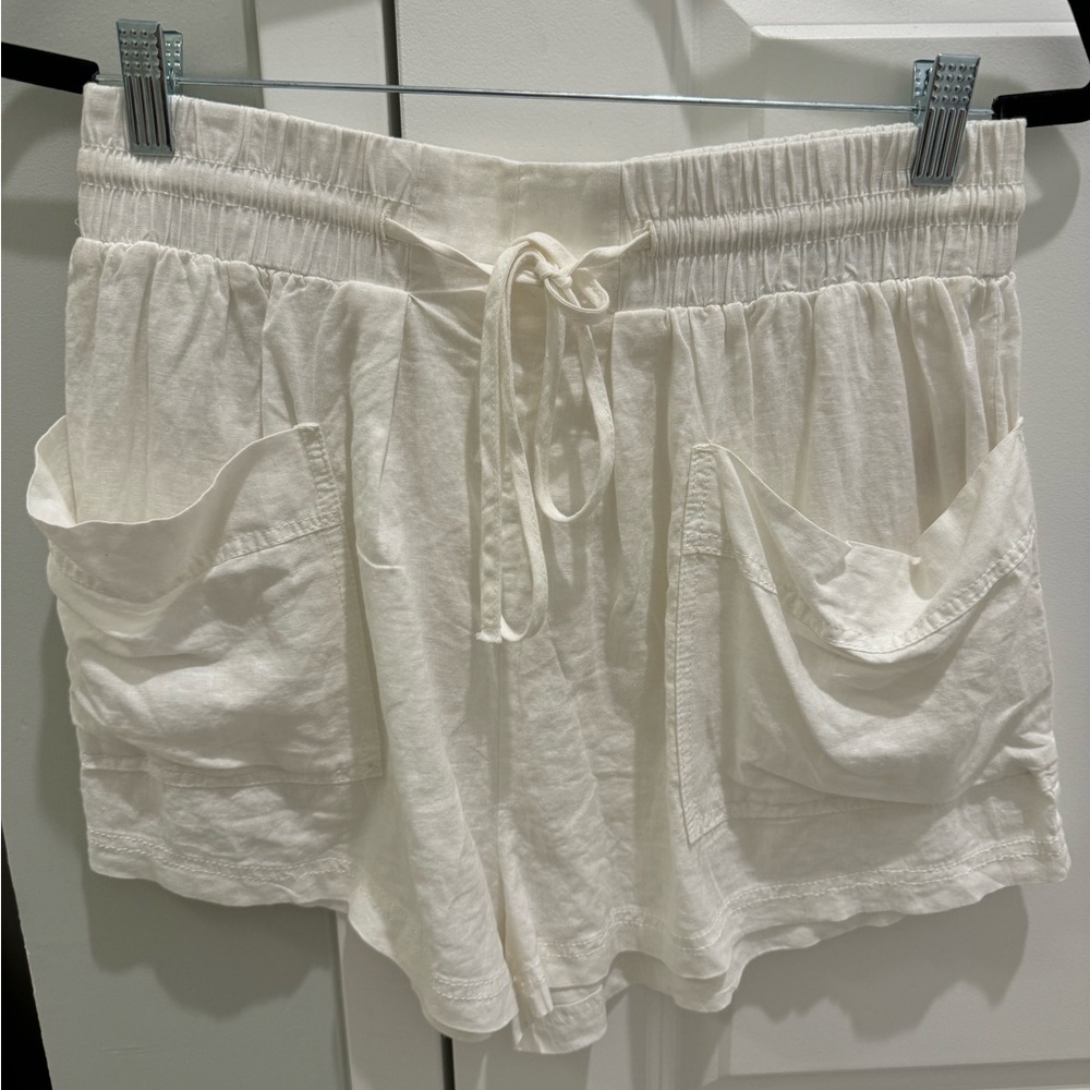 Free People white linen shorts